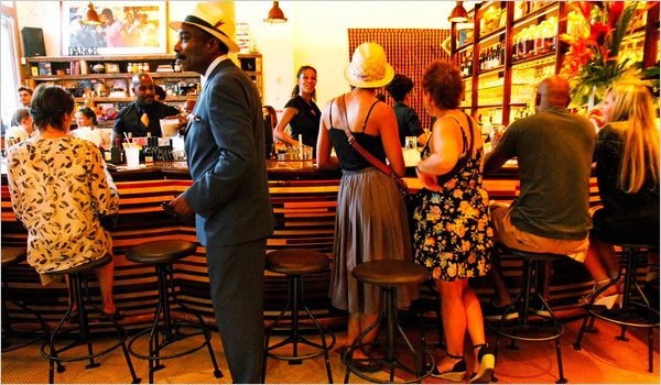 Red Rooster Harlem | The Curators: Style Influencer Jamala Johns’ Harlem Hotspots | meltingbutter.com