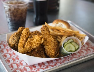 NYC HOTSPOT FIND: BROMBERG BROS. BLUE RIBBON FRIED CHICKEN | meltingbutter.com