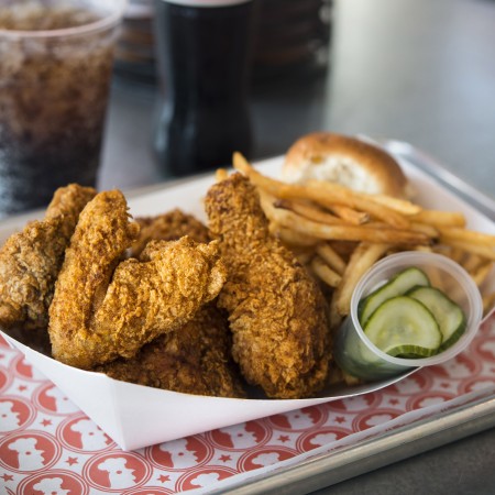 NYC HOTSPOT FIND: BROMBERG BROS. BLUE RIBBON FRIED CHICKEN | meltingbutter.com