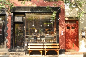 NYC HOTSPOT FIND: TAÃM FALAFEL & SMOOTHIE BAR | meltingbutter.com