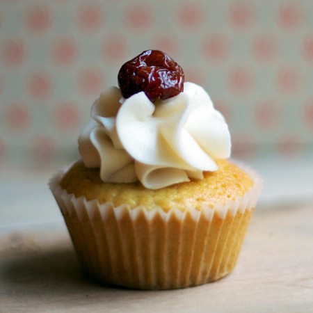 Old Fashioned Cupcake at NYC Food Find: Prohibition Bakery | meltingbutter.com