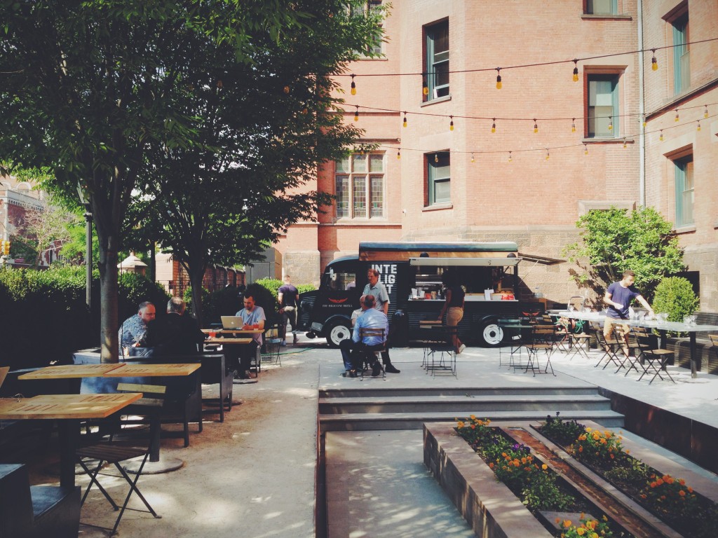 Intelligentsia Coffee High Line Hotel NYC | Melting Butter Cafe Hotspot